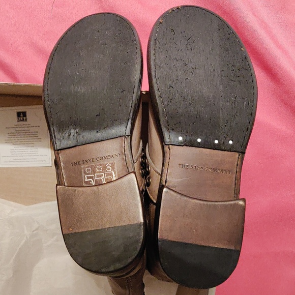 Frye Jenna Studded Short Leather Boots Grey Taupe - Picture 5 of 5